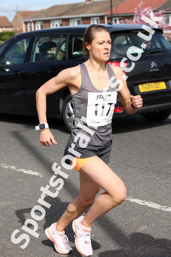Terry O'Gara Memorial 5k Road Race, Wallsend. Photo: David T. Hewitson/Sports for All Pics